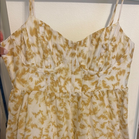 Bardot Printed Midi Dress - Picture 5 of 6